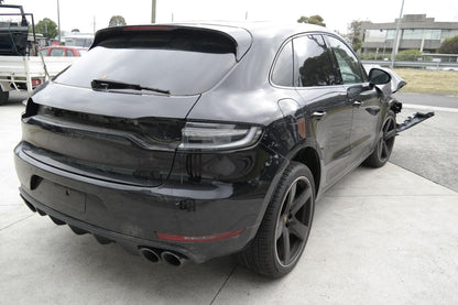 Used Porsche , Macan Engine , Petrol, 2.9, Twin Turbo, 95B, Dgrb/Dgrc Code, 06/14  – image 2 - All Good Parts