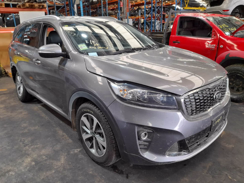 Kia , Sorento Trans/Gearbox , Auto, Fwd, Petrol, 3.5, G6Dc, 8 Speed, Um, 08/17