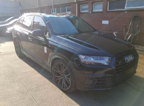 Audi, Q7 Right Headlamp ,  4M, Adaptive, W/ Laser Led Type, 04/20