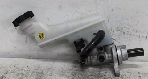 Hyundai, Veloster Master Cylinder Fs 12/11 08/19