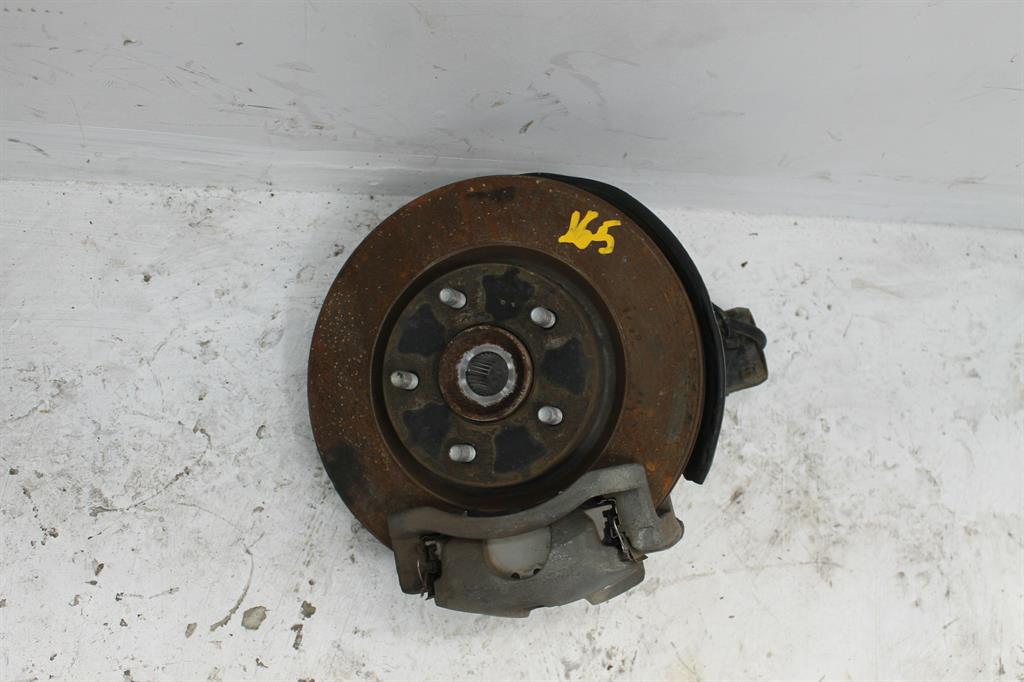 Nissan, Xtrail Right Front Hub Assembly T32 02/14 07/22