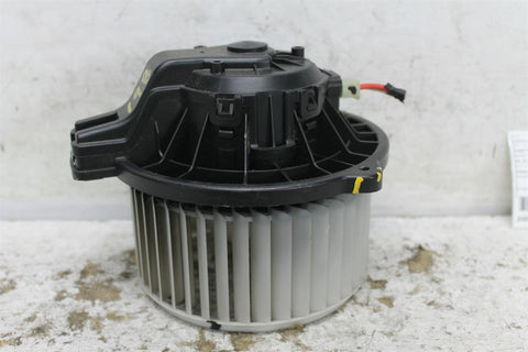 Hyundai, Accent Heater Fan Motor Rb Blower Motor Bosch P/N F00S3B2464 05/11 12/19