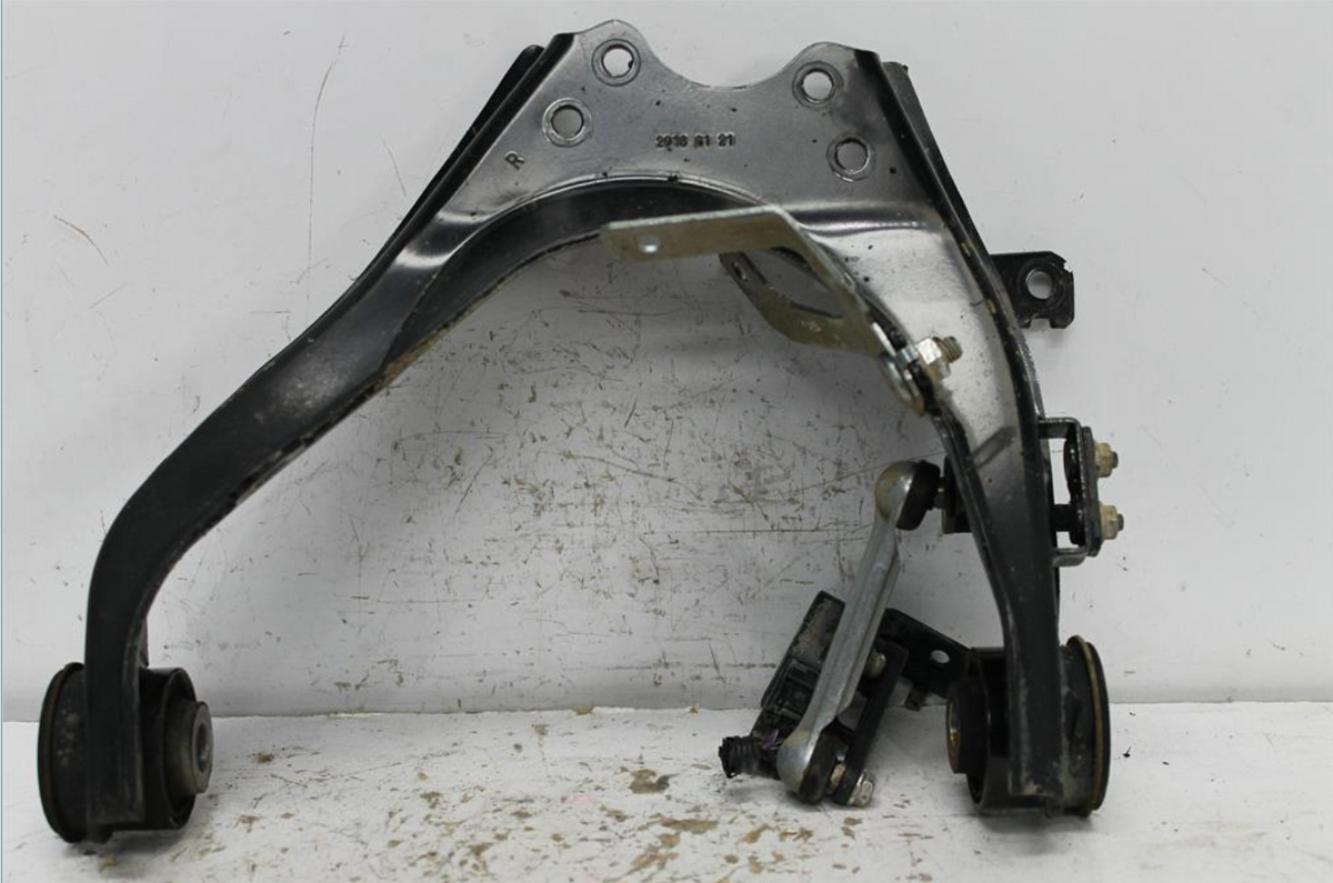 Used LDV, T60 Right Front Upper Control Arm Sk8C 07/17 2018 – image 1 - All Good Parts