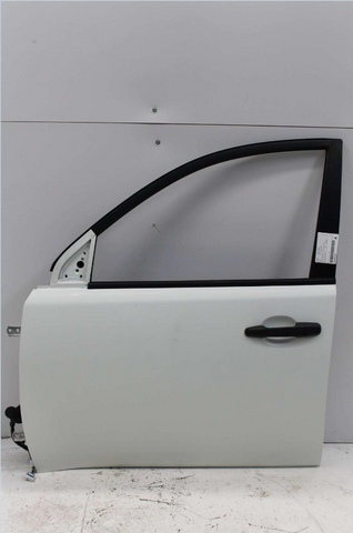 Mitsubishi, Challenger Left Front Door Kh/Pb Pc Non Mould Type 12/09 12/15