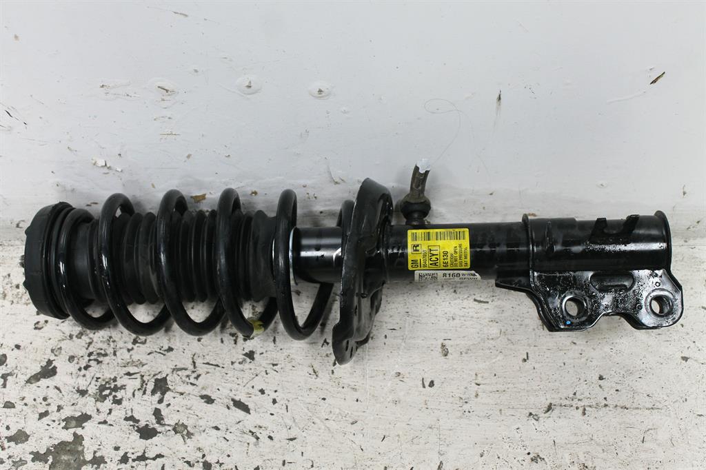 Used Holden, Trax Right Front Strut Tj Series 1.4/1.8 08/13 12/20 2016 – image 1 - All Good Parts