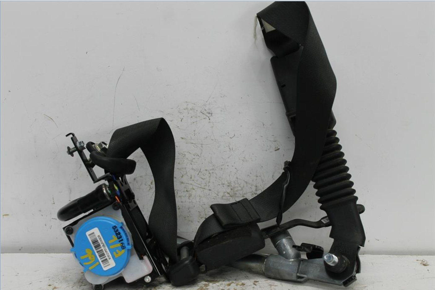 Used LDV, T60 Seat Belt Lh Front Assy (Belt And Stalk) Sk8C 07/17 2018 – image 1 - All Good Parts
