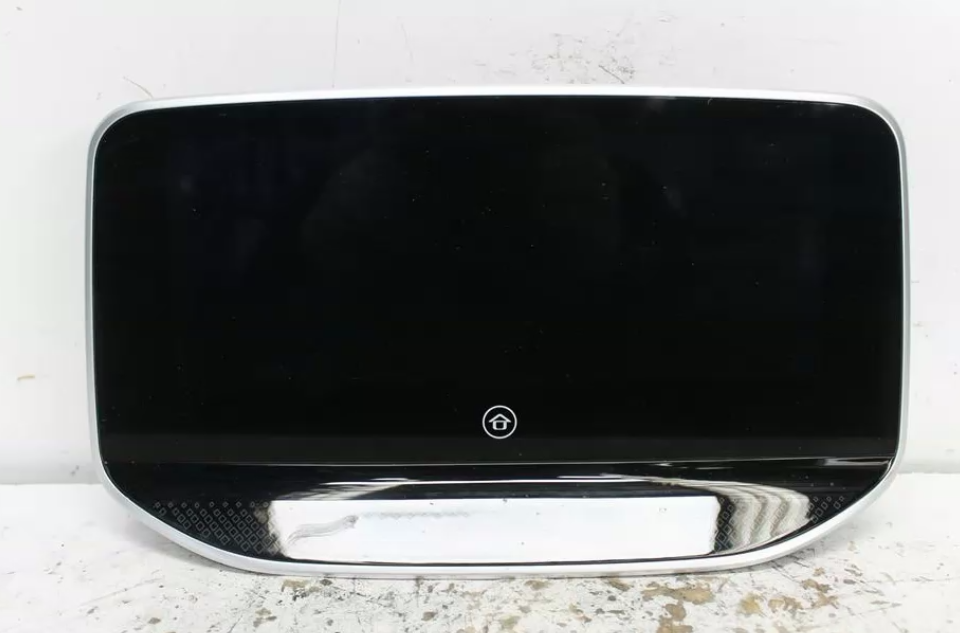 Used LDV, T60 Stereo/Head Unit Display Unit 10.25In Touchscreen Sk8C 09/21 2022 – image 1 - All Good Parts