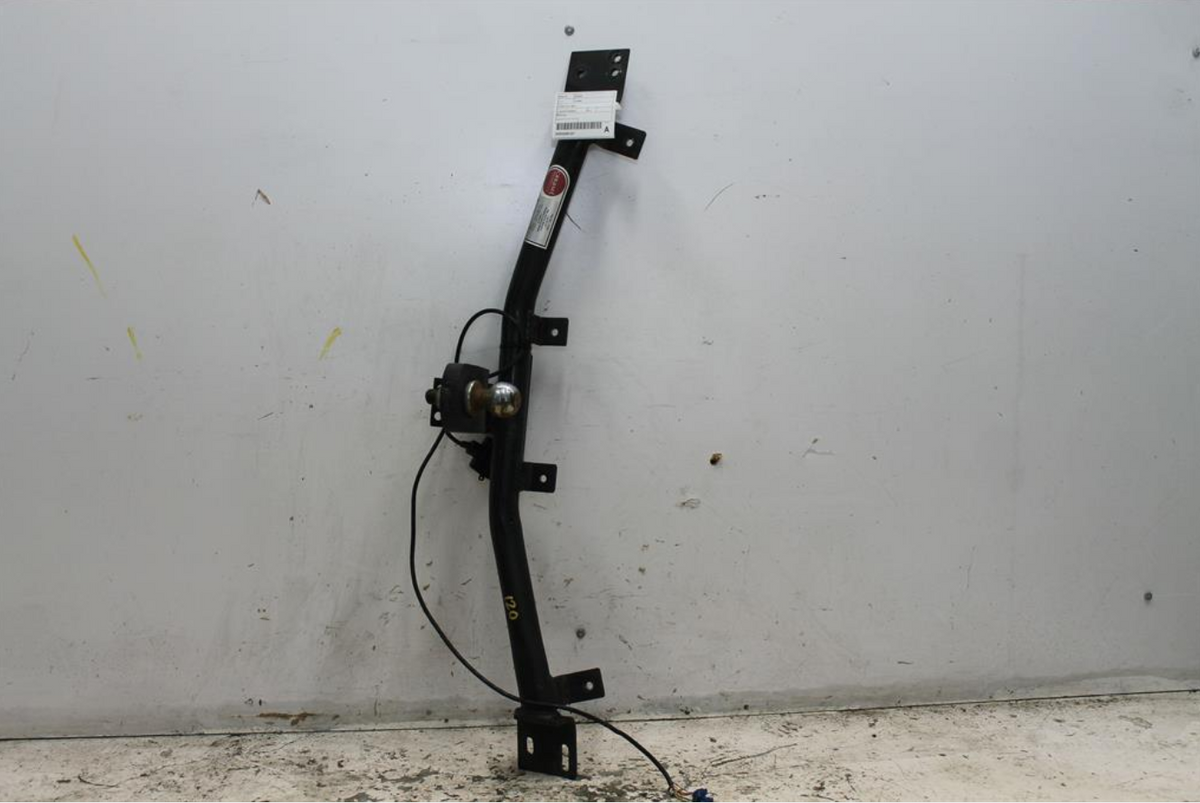 Used Toyota, Aurion Towbar Gsv50R 02/12 08/17 2016 – image 1 - All Good Parts
