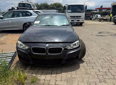 Bmw , 3 Series Left Headlamp , F30/F31, Sedan/Wagon, Xenon, Non Adaptive Type, 11/11-12/15