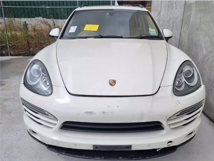 Used Porsche , Cayenne Trans/Gearbox , Auto, Petrol, 3.6, 92A, A55.04  – main images - All Good Parts