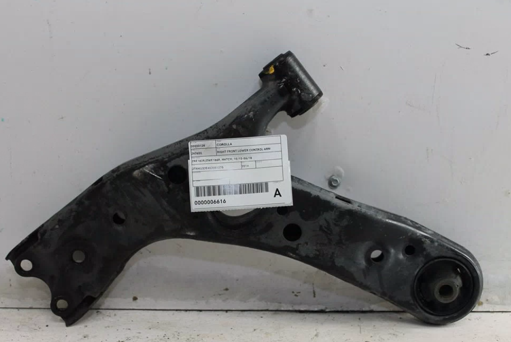 Toyota, Corolla Right Front Lower Control Arm Zre182R/Zwe186R Hatch 10/12 06/18