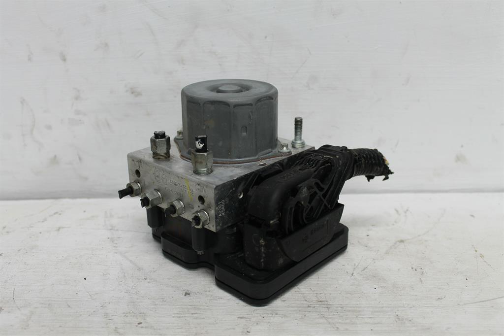 Nissan, Xtrail Abs Pump/Modulator T32 02/14 07/22