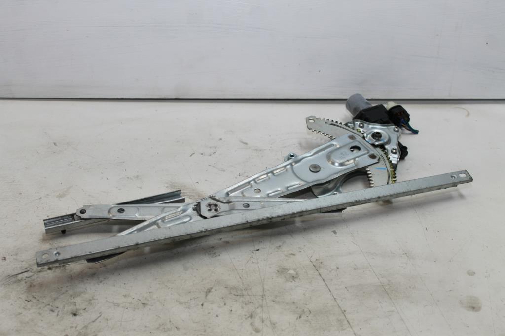 Used Mitsubishi, Triton Right Front Window Reg/Motor Mq Mr 03/15 10/23 2021 – image 1 - All Good Parts