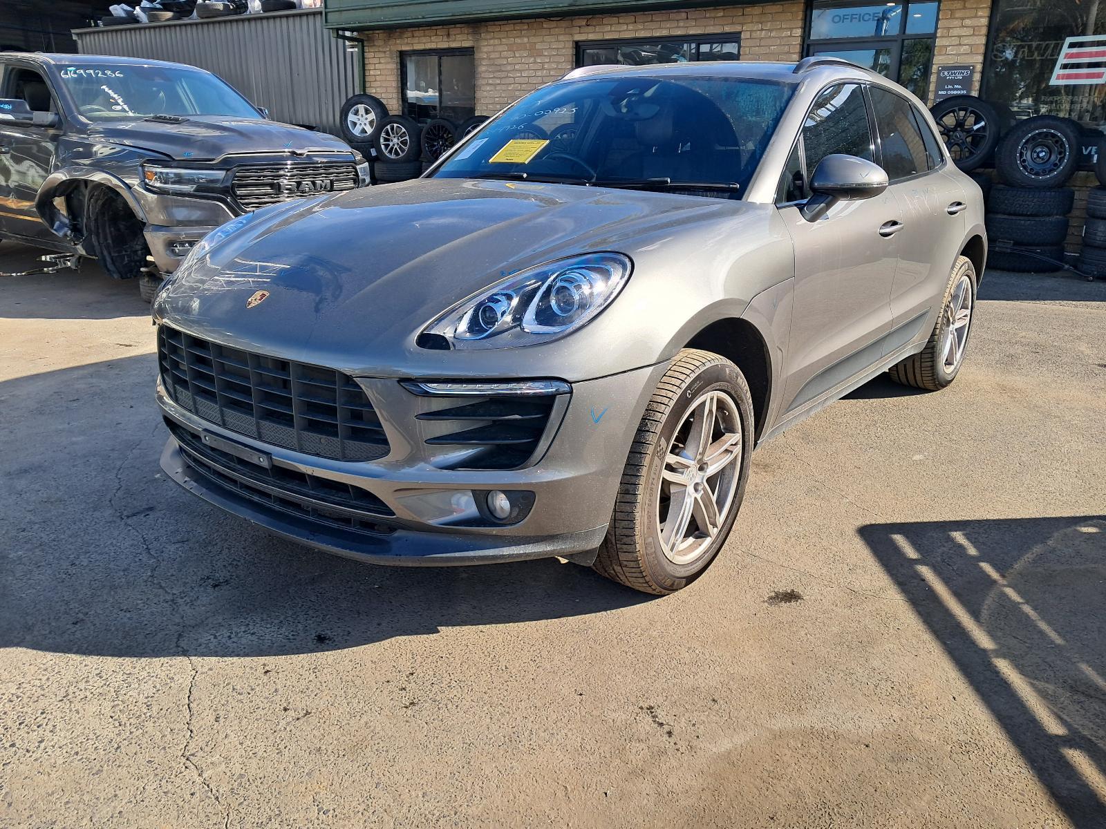 Used Porsche , Macan Trans/Gearbox , Auto, Petrol, 2.0, Turbo, 95B, A5B03 Code, 06/14-  – main images - All Good Parts