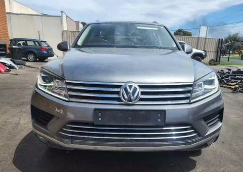 Volkswagen, Touareg Left Headlamp , 7P, Xenon, 08/14-04/18