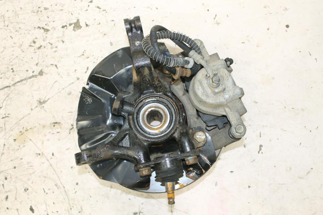 Kia, Rio Left Front Hub Assembly Jb Abs Type 08/05 04/11