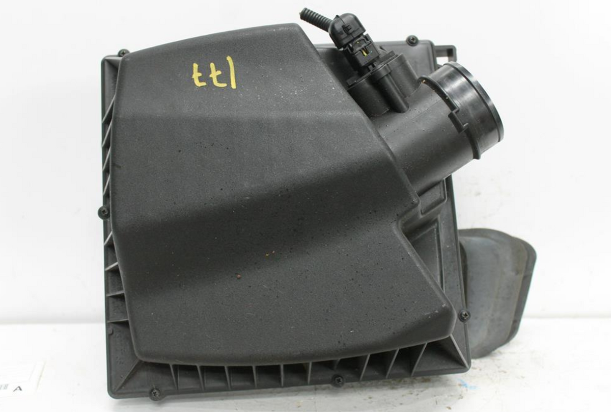 Used Holden, Cruze Air Cleaner/Box Jh 1.4 Turbo Petrol 19Un 03/11 01/17 2011 – image 1 - All Good Parts