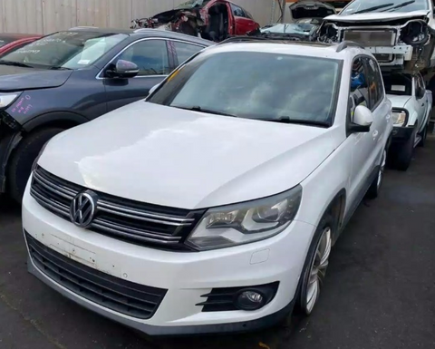 Volkswagen, Tiguan Left Headlamp , 5Ν, Χενον Τυρε, 07/11-08/16