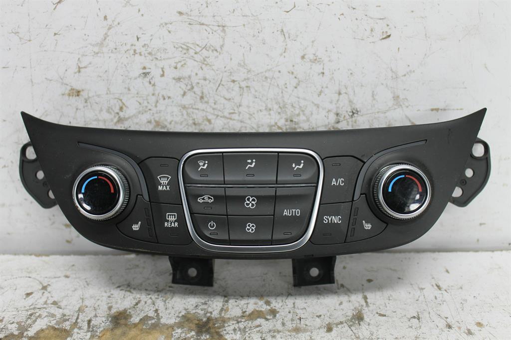 Holden, Equinox Heater/Ac Controls Dual Zone Climate Control W/ Heated Only Seats Type Eq 09/17 12/20