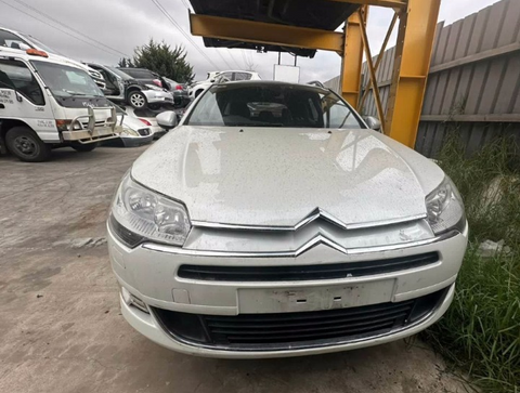 Citroen, C5 Right Headlamp , X7, Halogen Type, 09/08-12/11