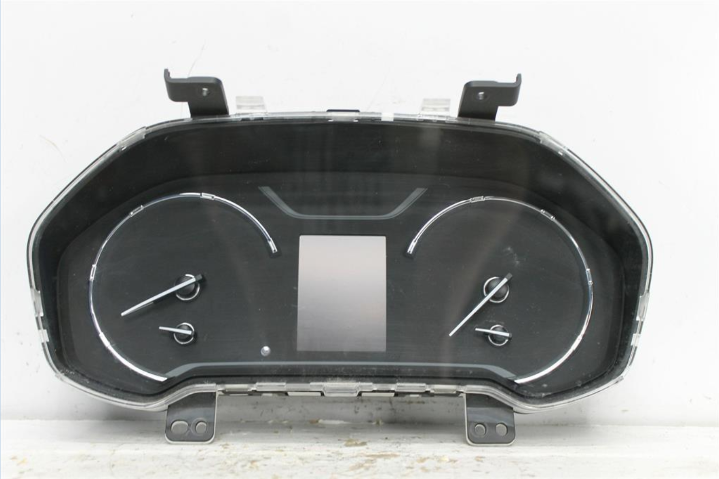 LDV, T60 Instrument Cluster Diesel 2.8 Sk8C 07/17 08/21