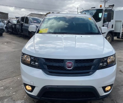 Fiat, Freemont Left Headlamp , Jc, Black Insert, 04/13-01/17