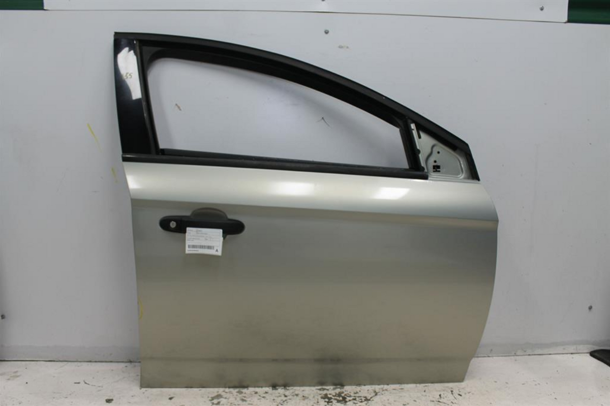 Used Ford, Mondeo Right Front Door Ma Mc Sedan/Hatch/Wagon 10/07 12/14 2009 – image 1 - All Good Parts