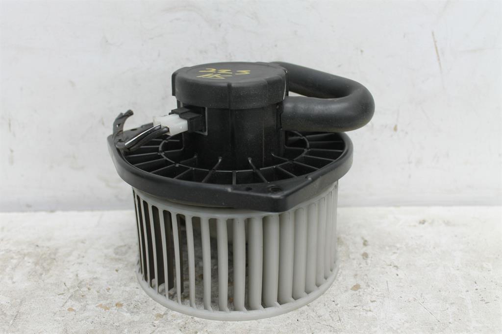 Mitsubishi, Triton Heater Fan Motor Mn 08/09 04/15