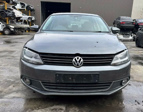 Volkswagen, Jetta Right Headlamp , 1B, Xenoν Τυρε, 02/11-12/17