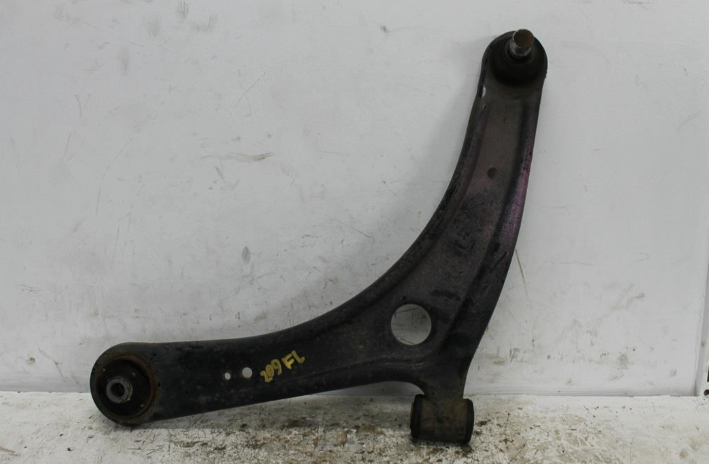 Mitsubishi, Lancer Left Front Lower Control Arm Cj 09/07 10/15