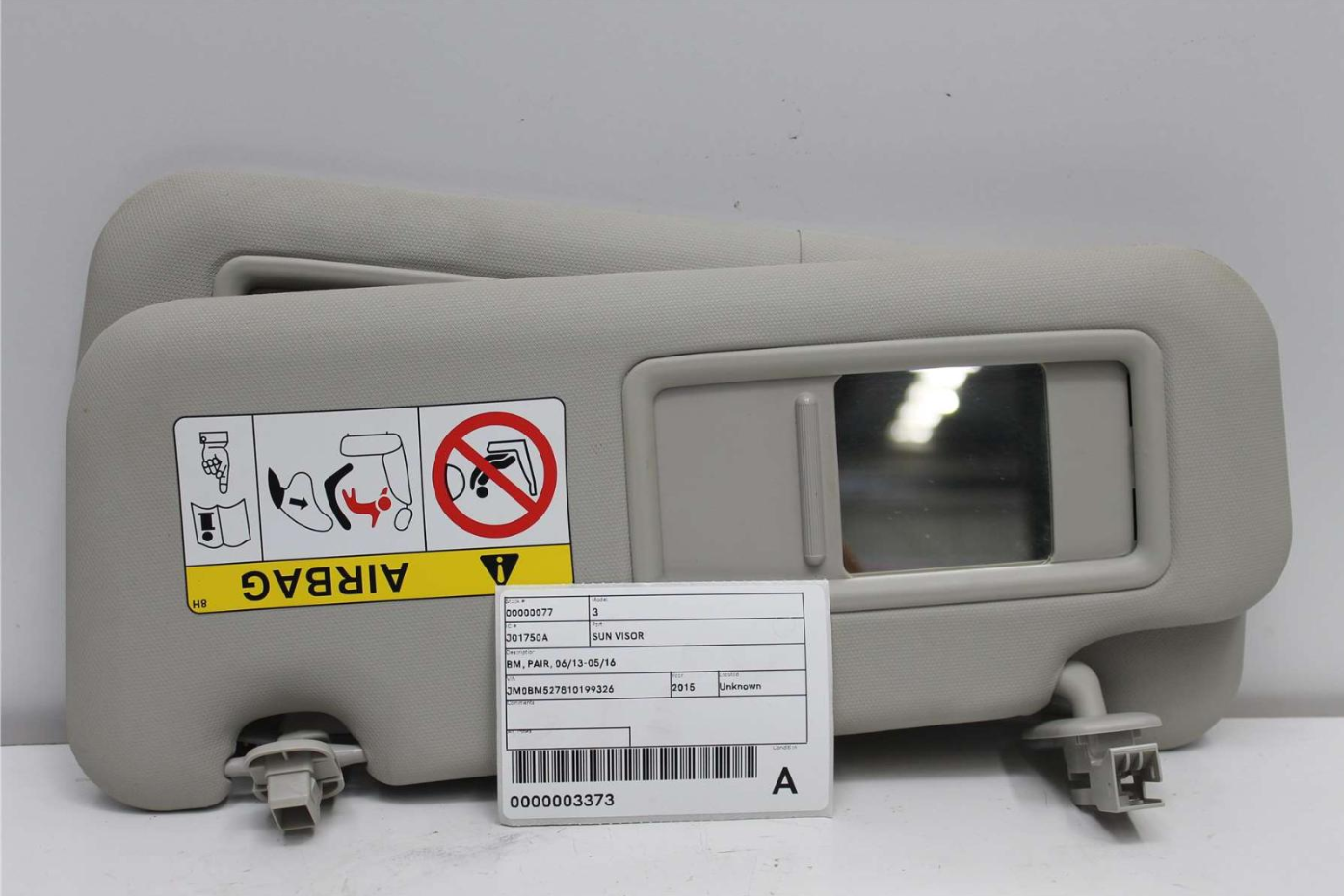 Used Mazda, 3 Sun Visor Bm Pair 06/13 05/16 2015 – image 1 - All Good Parts