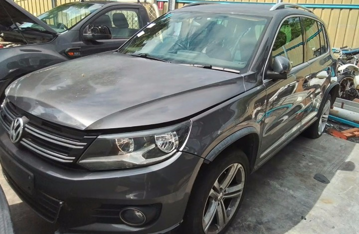 Used Volkswagen, Tiguan  Trans/Gearbox , Auto, Awd, Petrol, 2.0, 5N, Myz Code, 6 Speed, No Transfer Case, 10/11-08/16  ��� main images - All Good Parts