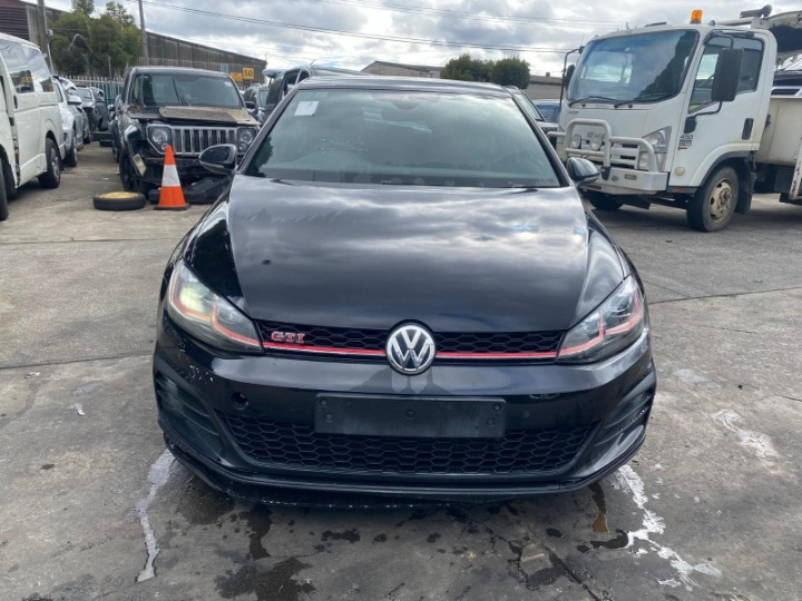 Used Volkswagen, Golf  Engine , Petrol, 2.0, Turbo, Gen 7, Dlba Code, 03/17-08/20  – main images - All Good Parts