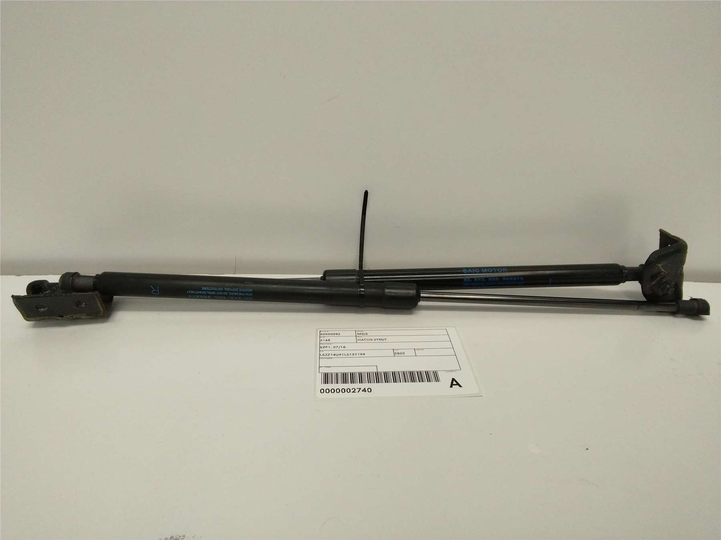 MG, MG3 Hatch Strut Szp1 07/16