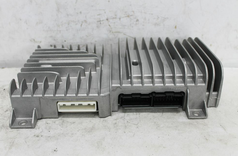 Renault, Koleos Stereo/Head Unit Amplifier H45 09/08 04/16