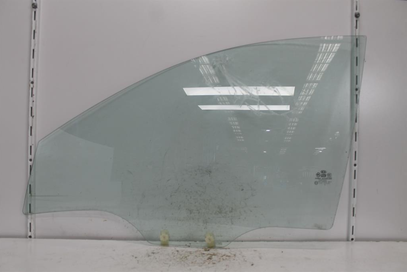 Kia, Rio Left Front Door Window Jb 08/05 07/11