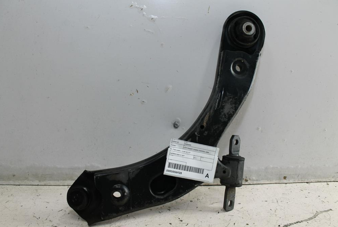 Suzuki, Kizashi Left Front Lower Control Arm Fr Fwd/Awd 12/09 01/17