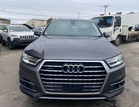 Audi, Q7 Right Headlamp ,  4M, Led, Non Matrix Type, 09/15-03/20