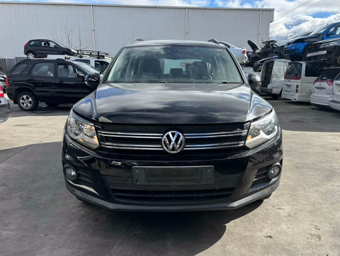 Volkswagen, Tiguan Left Headlamp , 5N, Halogen Type, 07/11-08/16