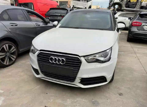 Audi, A1 Right Headlamp , 8X, Α1/51, ΧΕΝΟΝ ΤΥΡΕ, 09/14-10/18 (2014-2018)