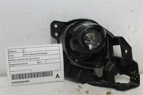 Mazda, 3 Right Indicator/Fog/Side Bumper Foglamp Bn 05/16 02/19