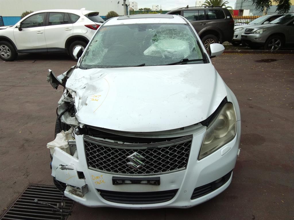 Suzuki Kizashi