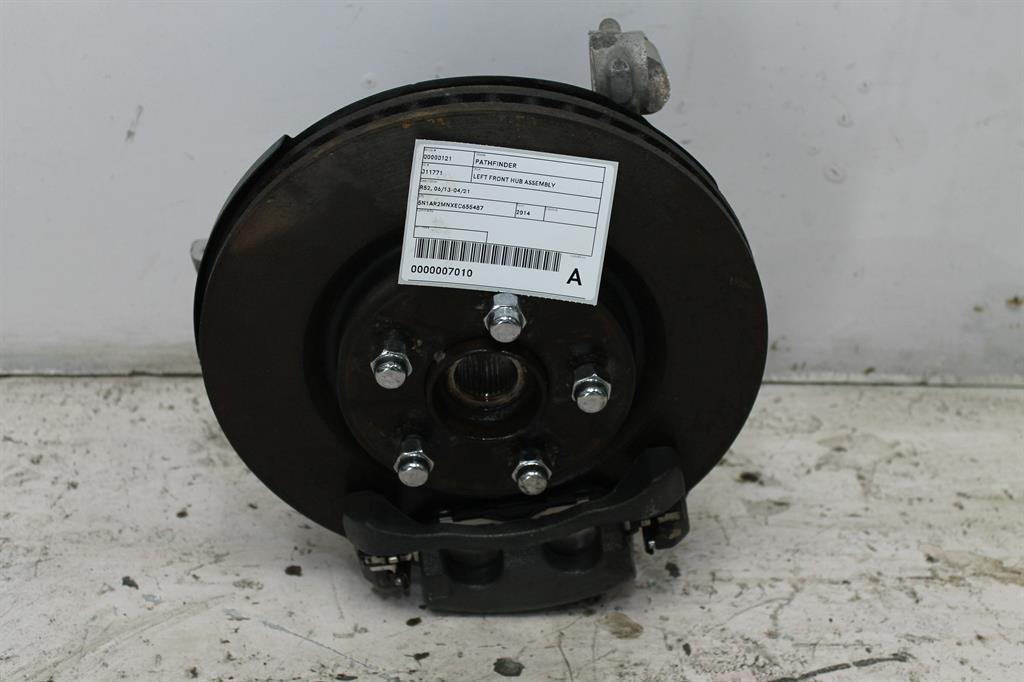 Nissan, Pathfinder Left Front Hub Assembly R52 06/13 04/21