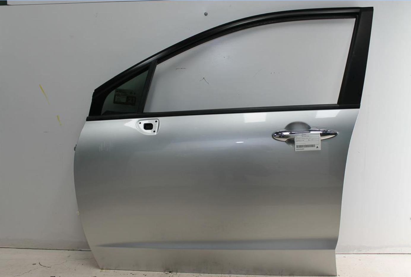 Honda, Odyssey Left Front Door Rb (10Th Vin = 9/A/B/C/D) 04/09 12/13