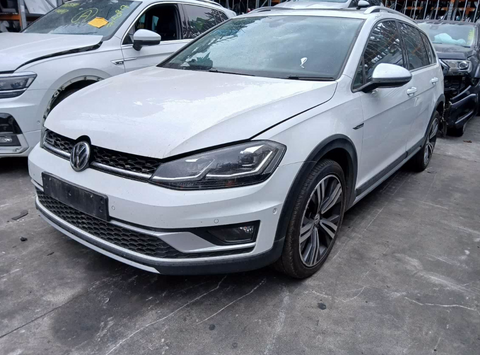 Volkswagen, Golf Left Headlamp , Gen 7, Alltrack, Led Type, 03/17-08/20