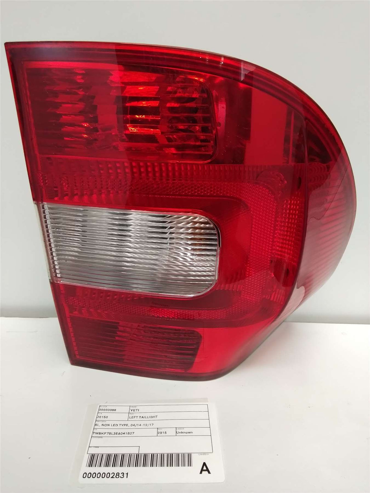 Used Skoda, Yeti Left Taillight 5L Non Led Type 04/14 12/17 2014 – image 1 - All Good Parts