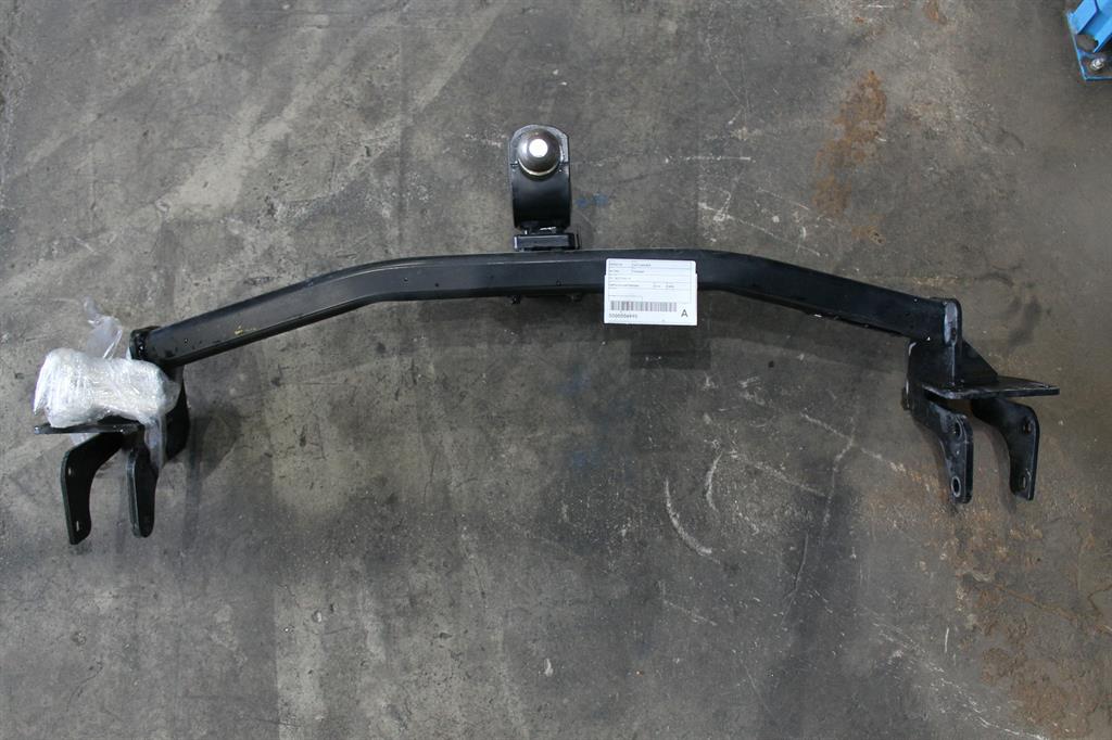 Used Mitsubishi, Outlander Towbar Zj 10/12 03/15 2014 – image 1 - All Good Parts