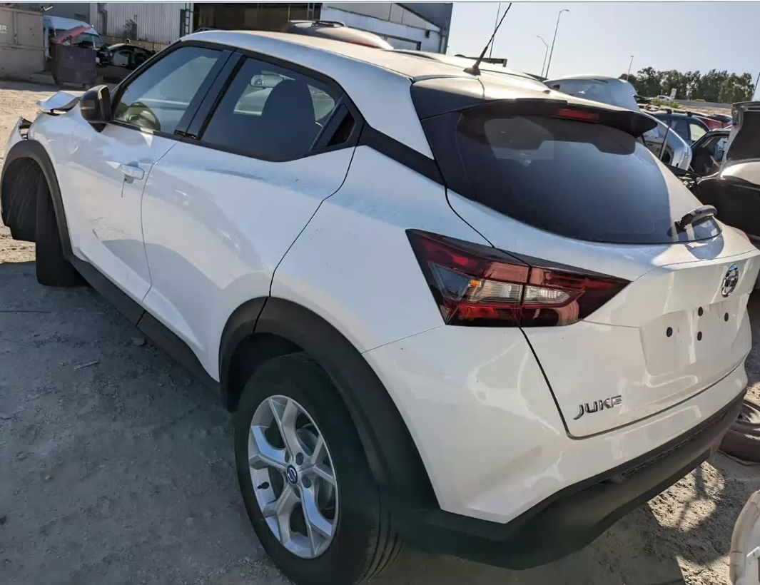 Used Nissan , Juke Engine ,  Petrol, 1.0, Turbo, F16, 03/20 2017 – main images - All Good Parts