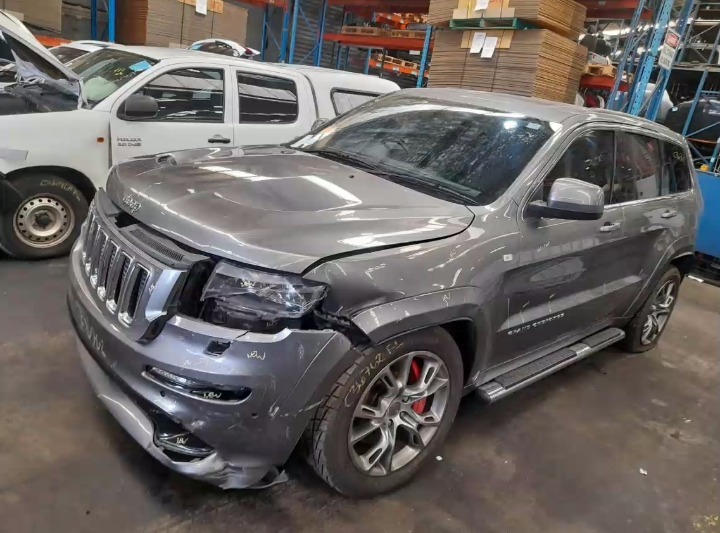 Used Jeep , Grand Cherokee Engine ,  Petrol, 6.4, Wk, 01/12-02/22  – main images - All Good Parts