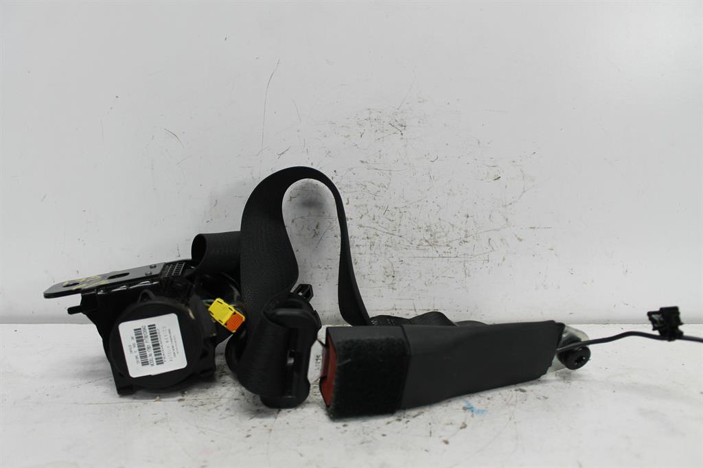 Used Fiat, Freemont Seat Belt Lh Front Assy (Belt And Stalk) Jf 04/13 01/17 2013 – image 1 - All Good Parts